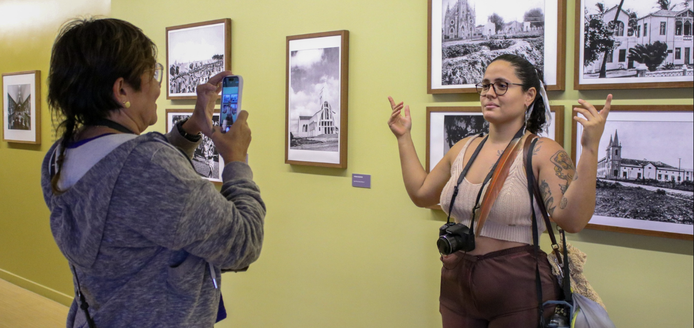 20ª Primaveira dos museus: “Imagens que traduzem”, Visita guiada em libras.